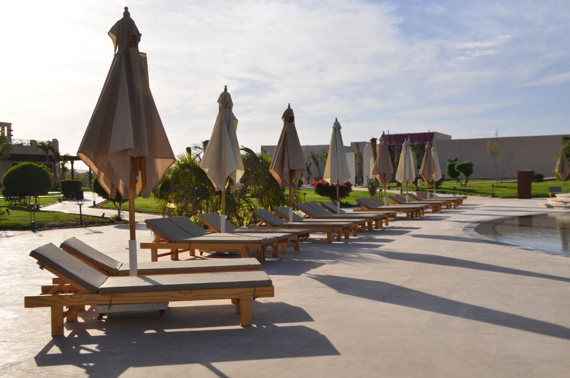 True Beach Resort Marsa Alam Exteriör bild